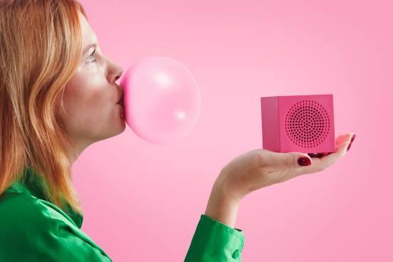 KALLSUP, přenosný bluetooth reproduktor.