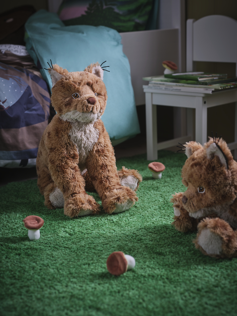 SKOGSDUVA, plyšová hračka, rys.