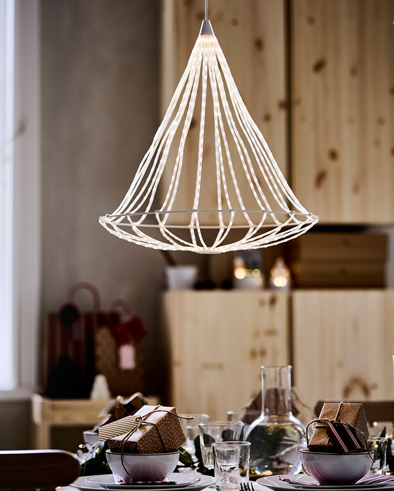 STRÅLA, LED dekorativní lustr.