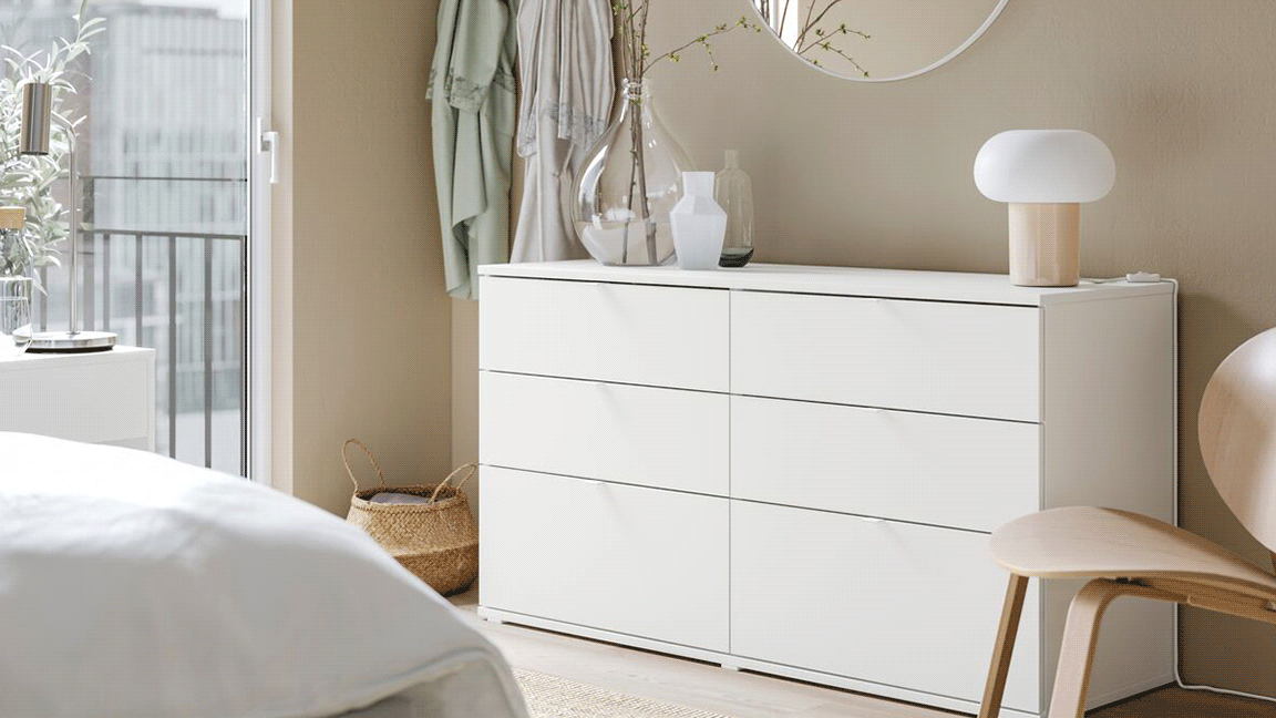 GIF přepínající mezi různými komodami IKEA.