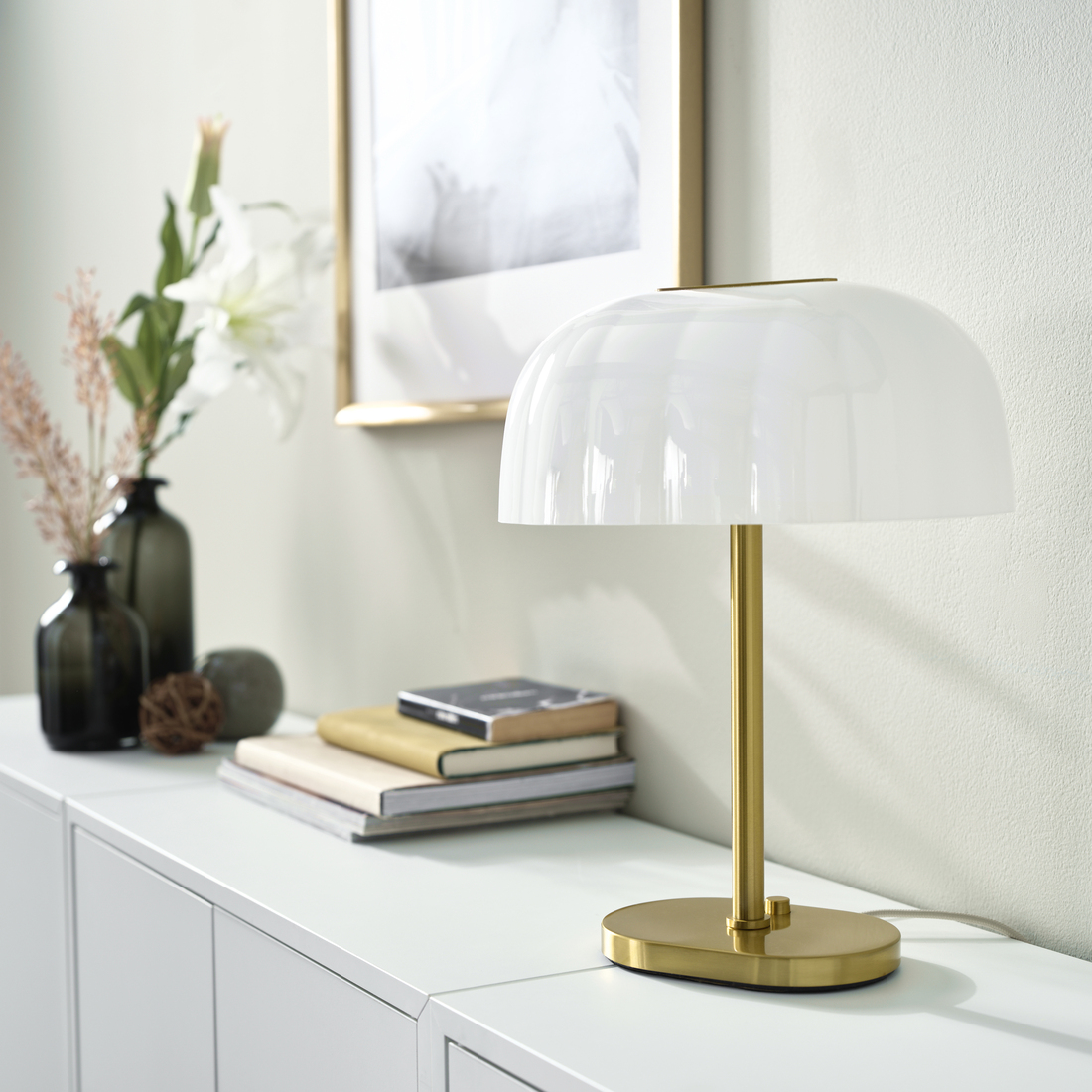 AKTERSPRING, stolní lampa.